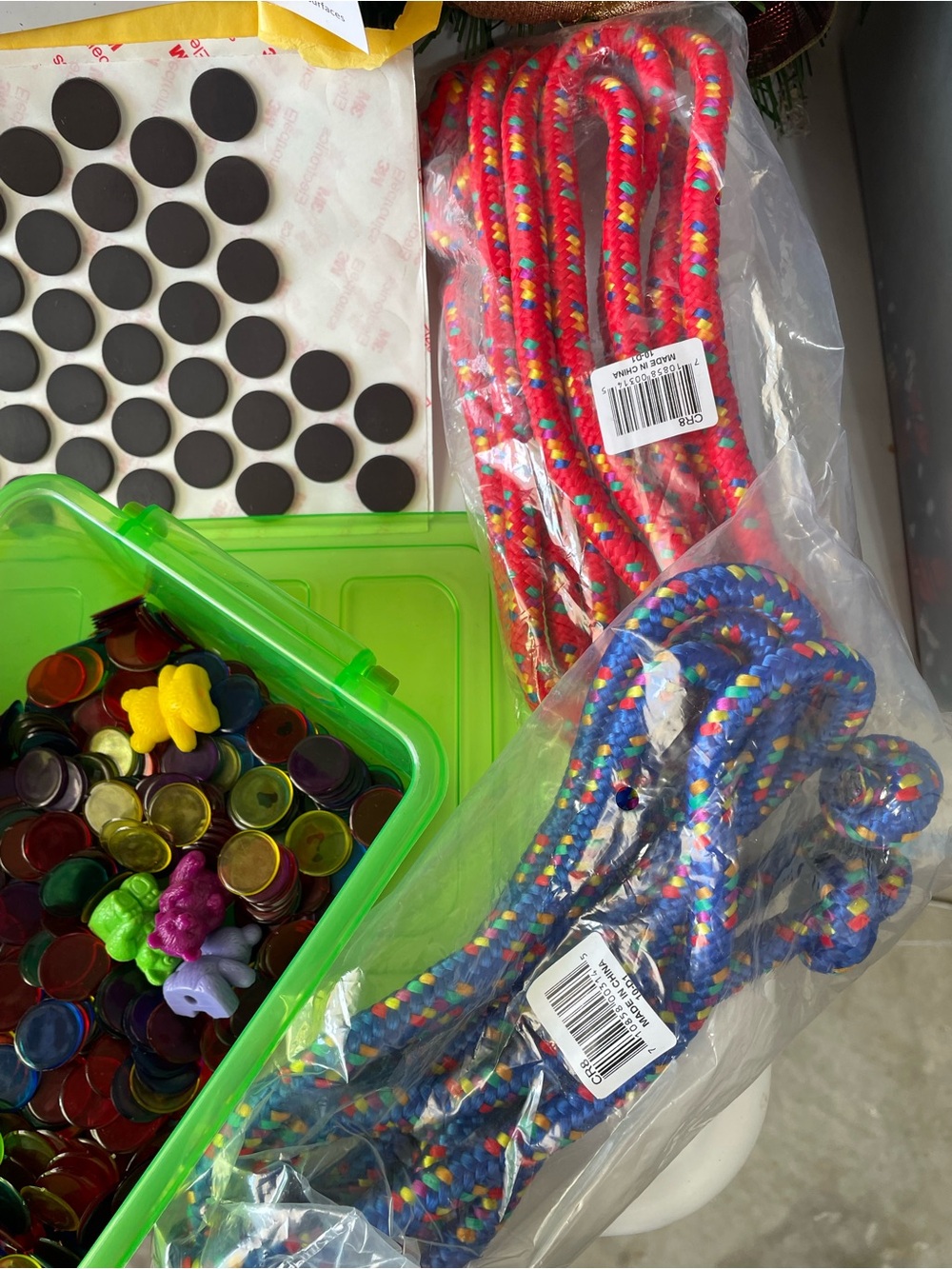 Educational Bundle Deal Counting Chips and Storage Kit - 150 Amazon #2 pencils + - Picture 5 of 10